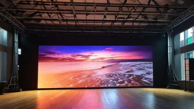 ekran-led-w-studio-filmowym